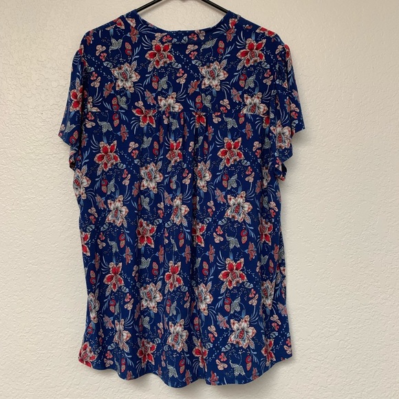 Necktie Floral Top - Picture 3 of 4